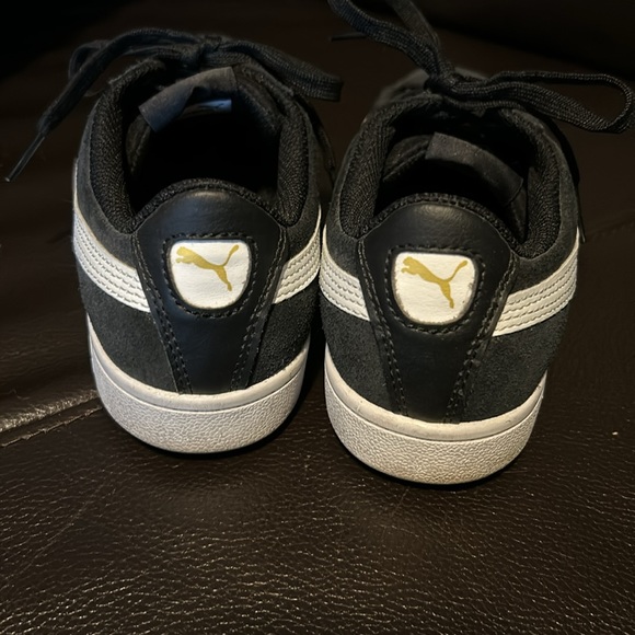 Puma Vikky Softfoam Suede Tennis Shoes/Sneakers - Picture 8 of 10